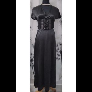 Sophisticated Black Maxi Dress with Corset Detail